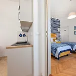 Apartment Arena *