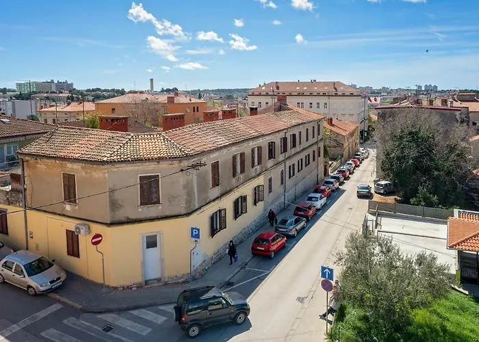 Arena アパート *